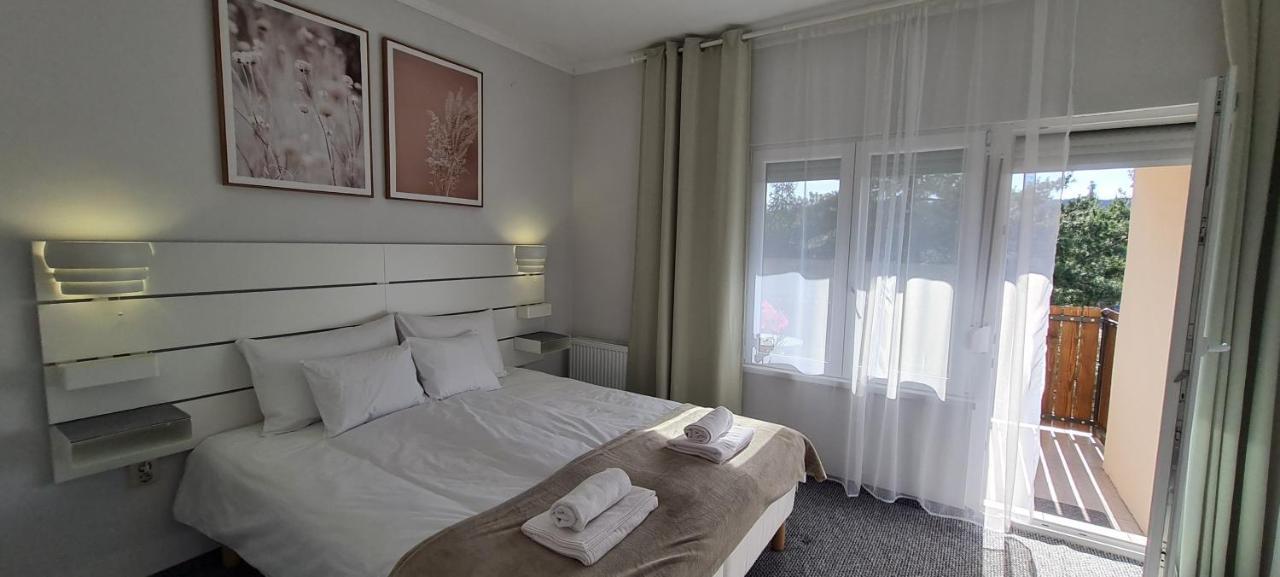 Lugas Apartman Miskolctapolca 2 Haloszoba Dezsa Es Jakuzzi Koezel A Barlangfuerdohoez Dış mekan fotoğraf