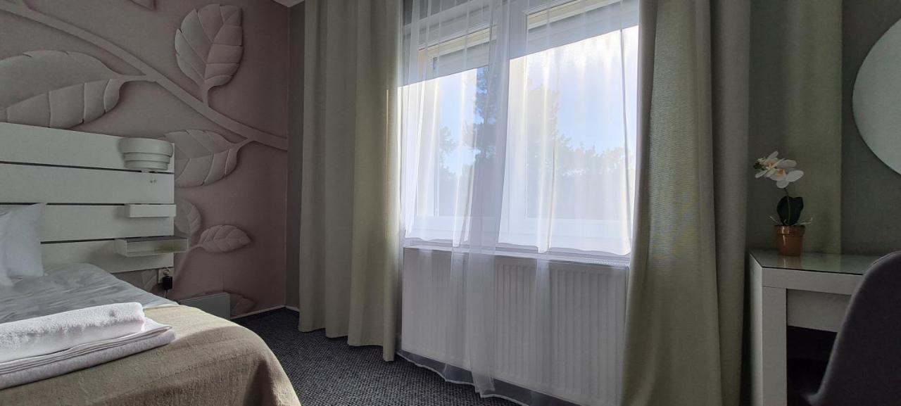 Lugas Apartman Miskolctapolca 2 Haloszoba Dezsa Es Jakuzzi Koezel A Barlangfuerdohoez Dış mekan fotoğraf