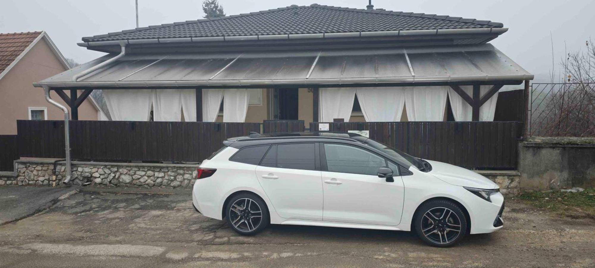 Lugas Apartman Miskolctapolca 2 Haloszoba Dezsa Es Jakuzzi Koezel A Barlangfuerdohoez Dış mekan fotoğraf